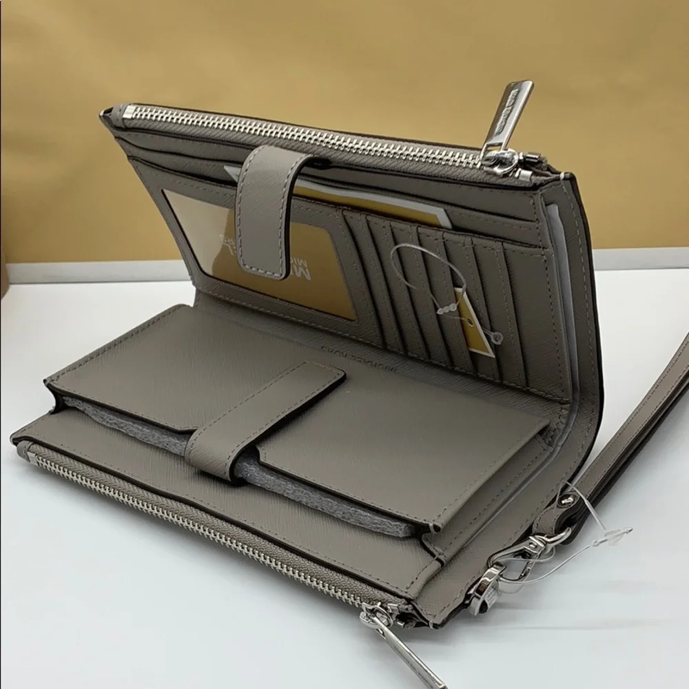 MICHAEL KORS LG DOUBLE ZIP wristlet BRT WHITE
